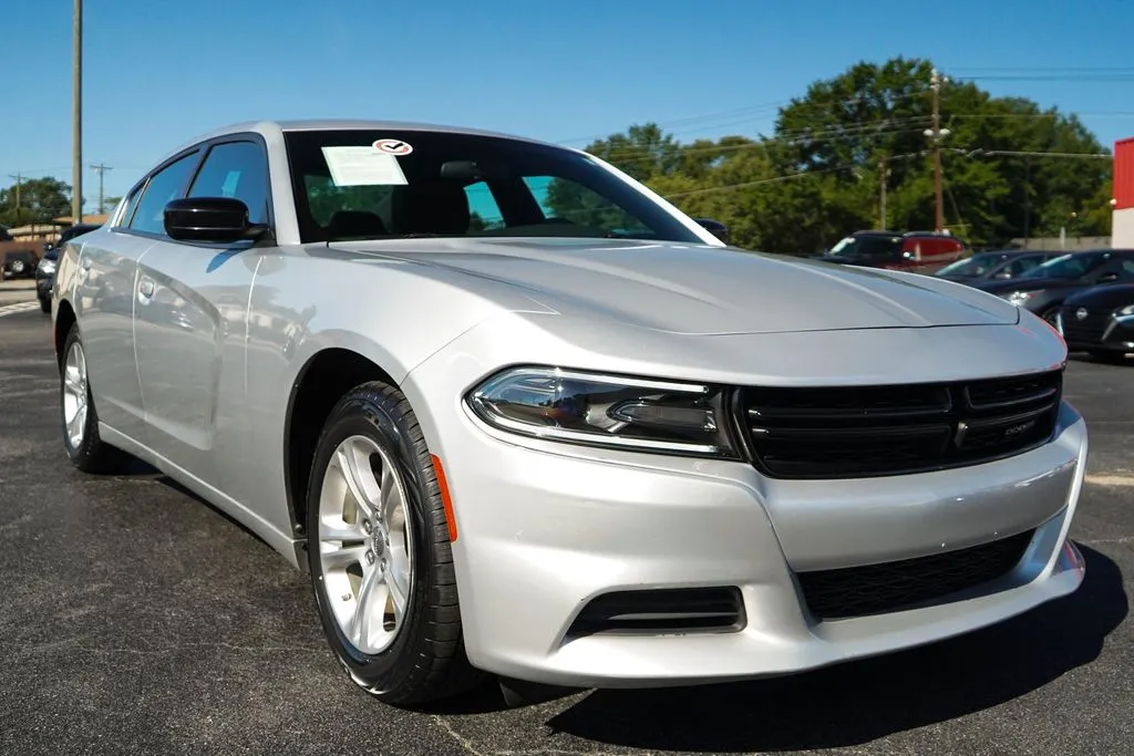Dodge Charger photo 37