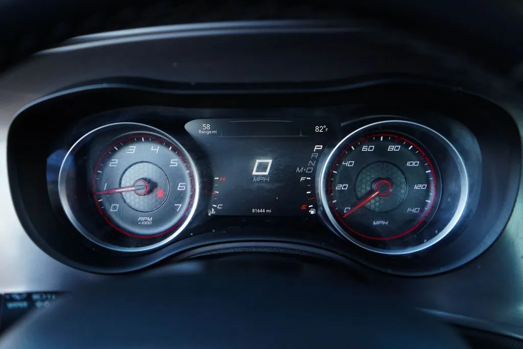 Dodge Charger photo 25