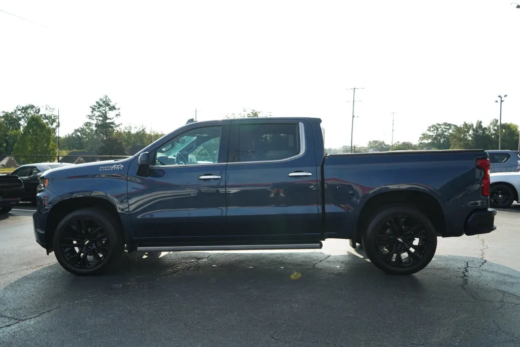 Chevrolet Silverado photo 26