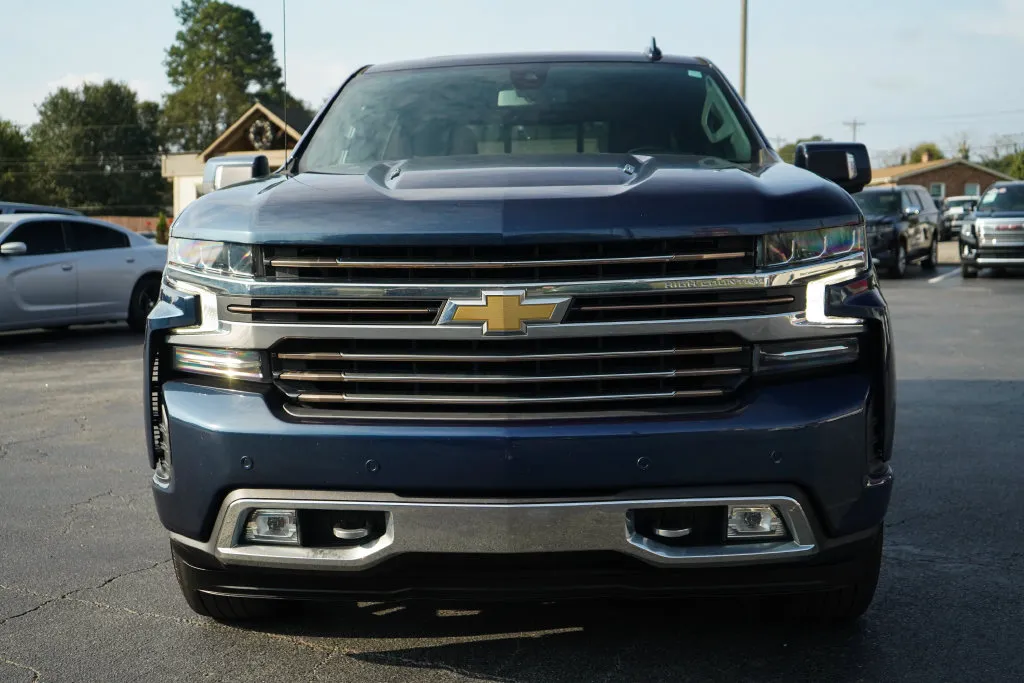 Chevrolet Silverado photo 18