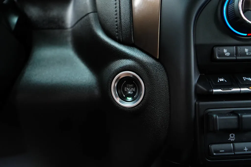 Chevrolet Silverado photo 31