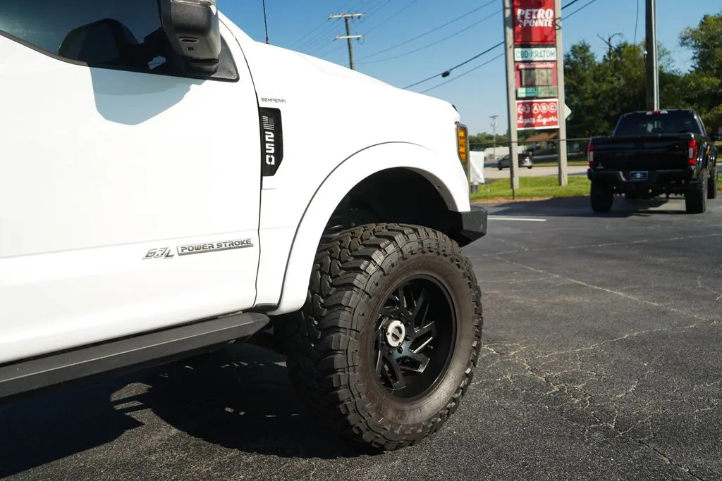 Ford F-250SD photo 19