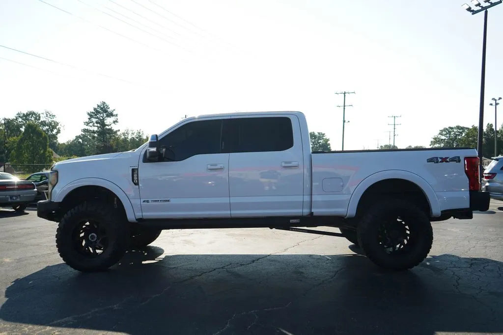 Ford F-250SD photo 25