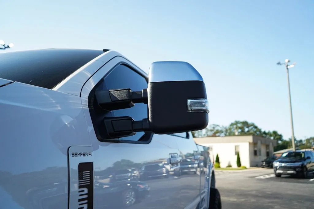 Ford F-250SD photo 24
