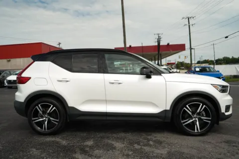 Photos of 2022 Volvo XC40 R-Design for sale in Moore, SC at TLC Motors