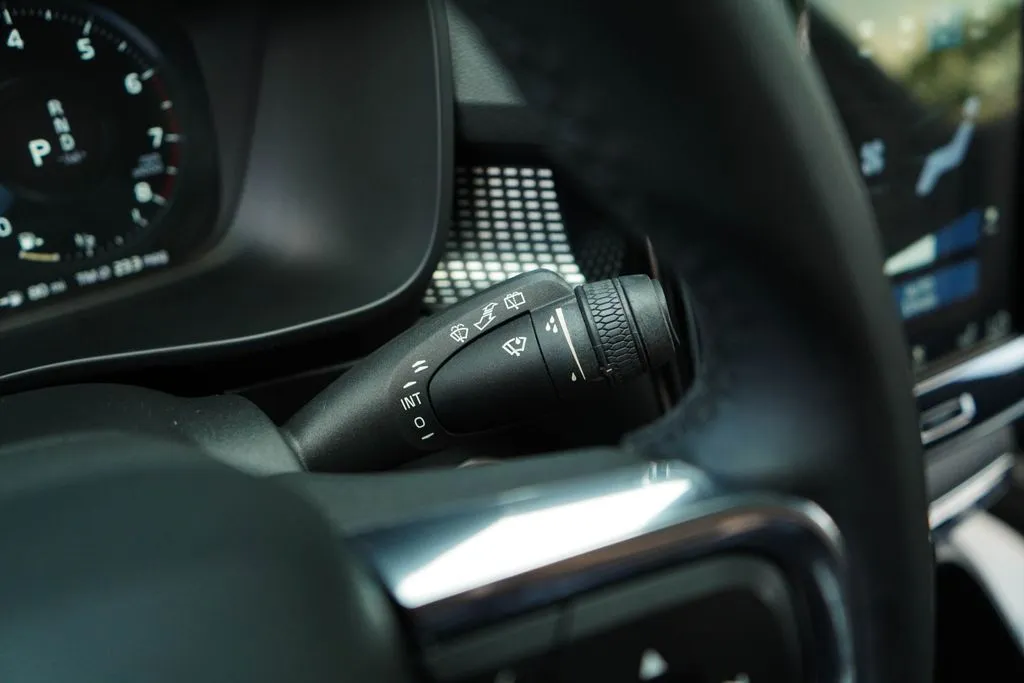 Volvo XC40 photo 34