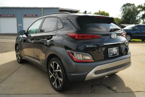 More photos of 2023 Hyundai Kona Limited at TLC Motors, SC