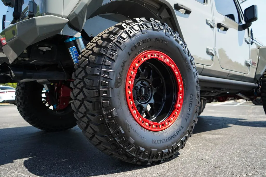 Jeep Wrangler photo 36