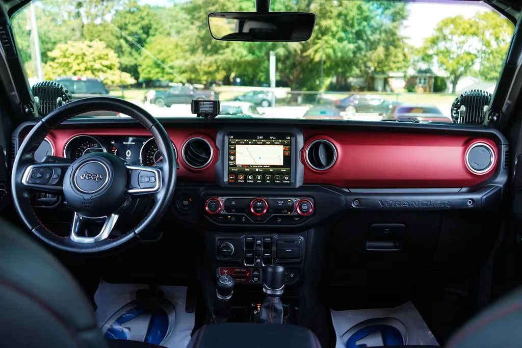 Jeep Wrangler photo 9