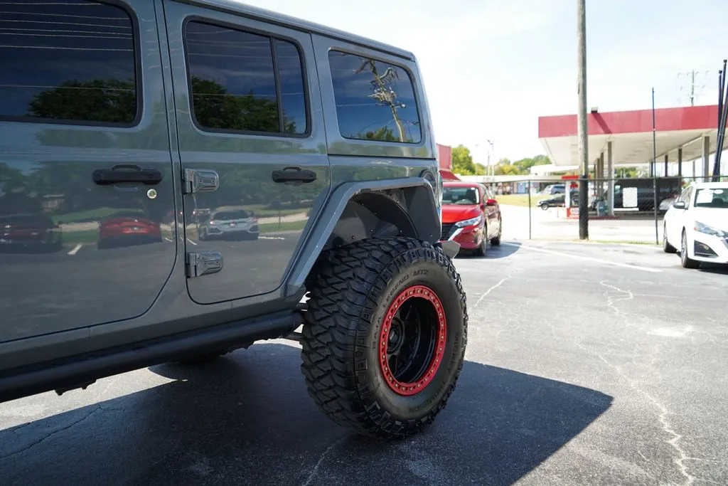 Jeep Wrangler photo 32
