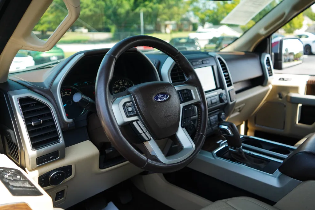 Ford F-150 photo 5
