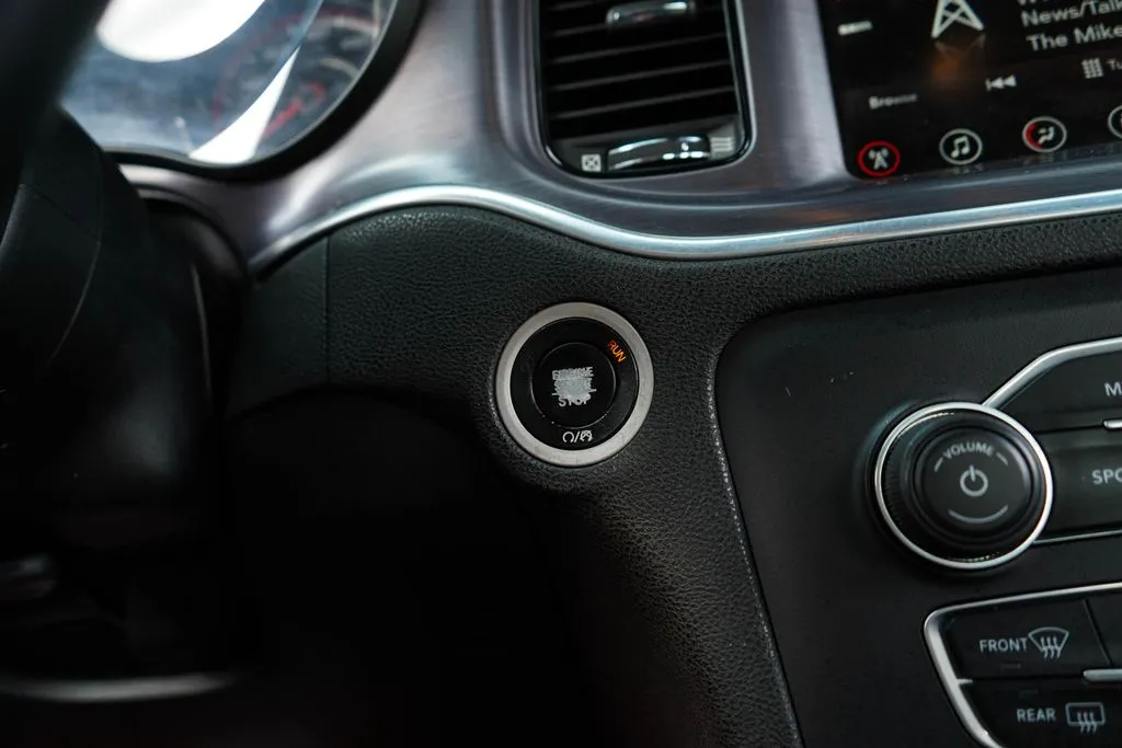 Dodge Charger photo 28