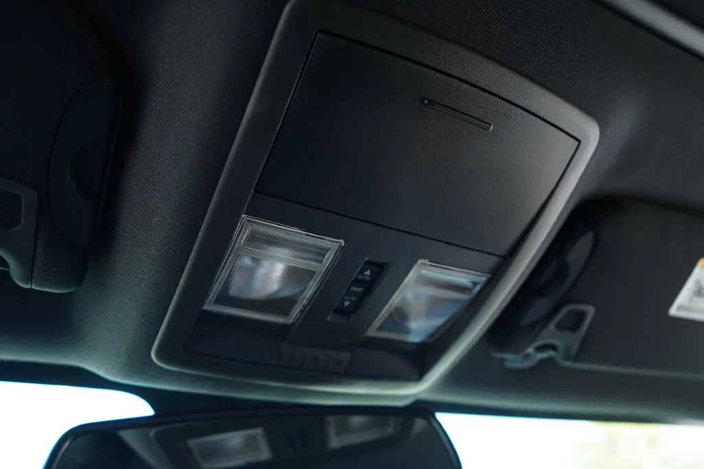 Dodge Challenger photo 11