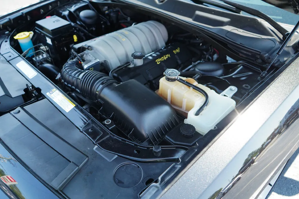 Dodge Challenger photo 35