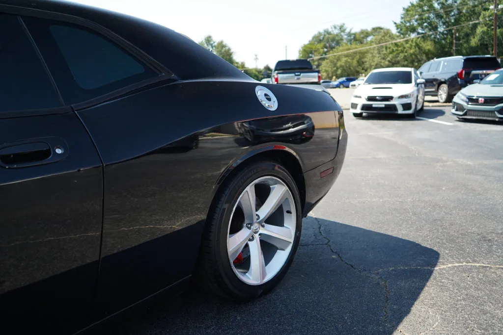 Dodge Challenger photo 21