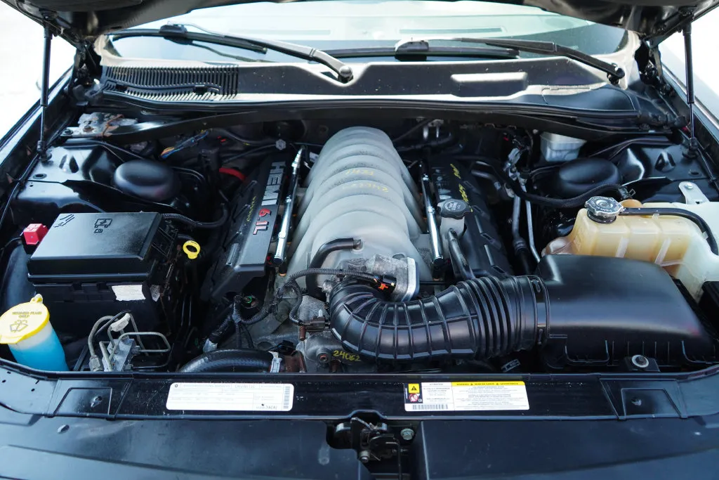 Dodge Challenger photo 14