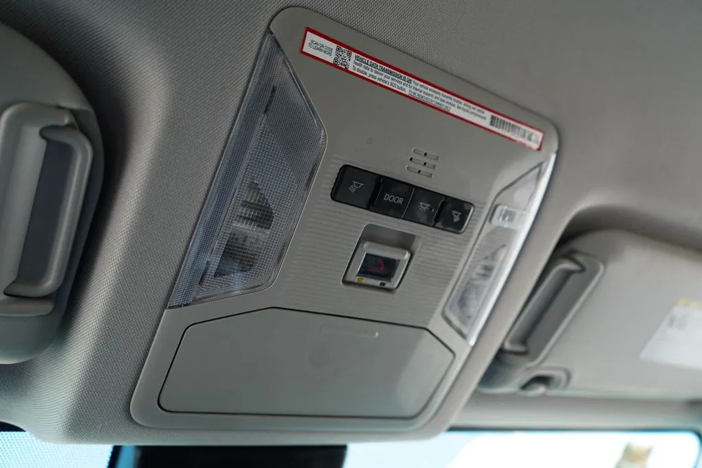 Toyota RAV4 photo 11