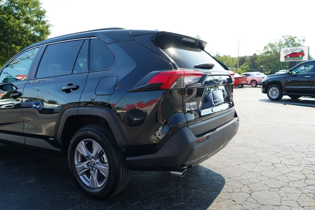 Toyota RAV4 photo 21
