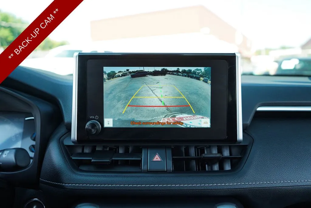 Toyota RAV4 photo 10