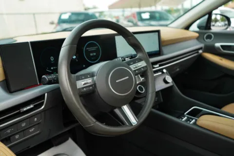 More photos of 2024 Hyundai Sonata Hybrid Limited at TLC Motors, SC