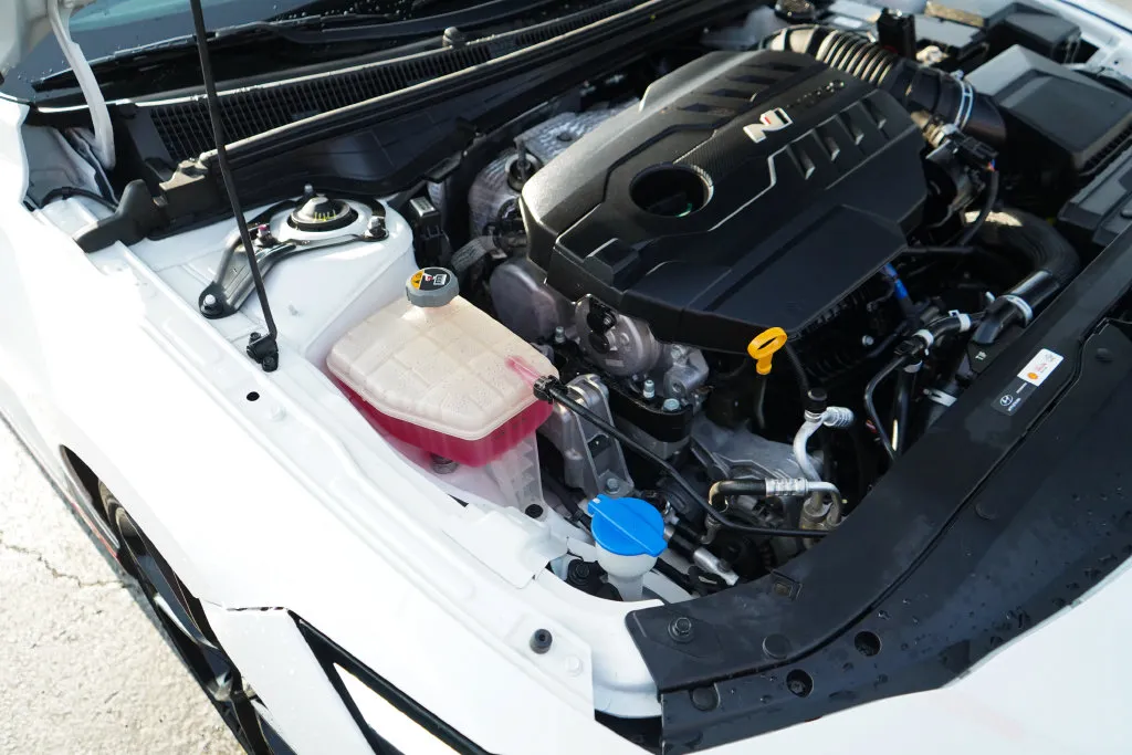 Hyundai Elantra N photo 36