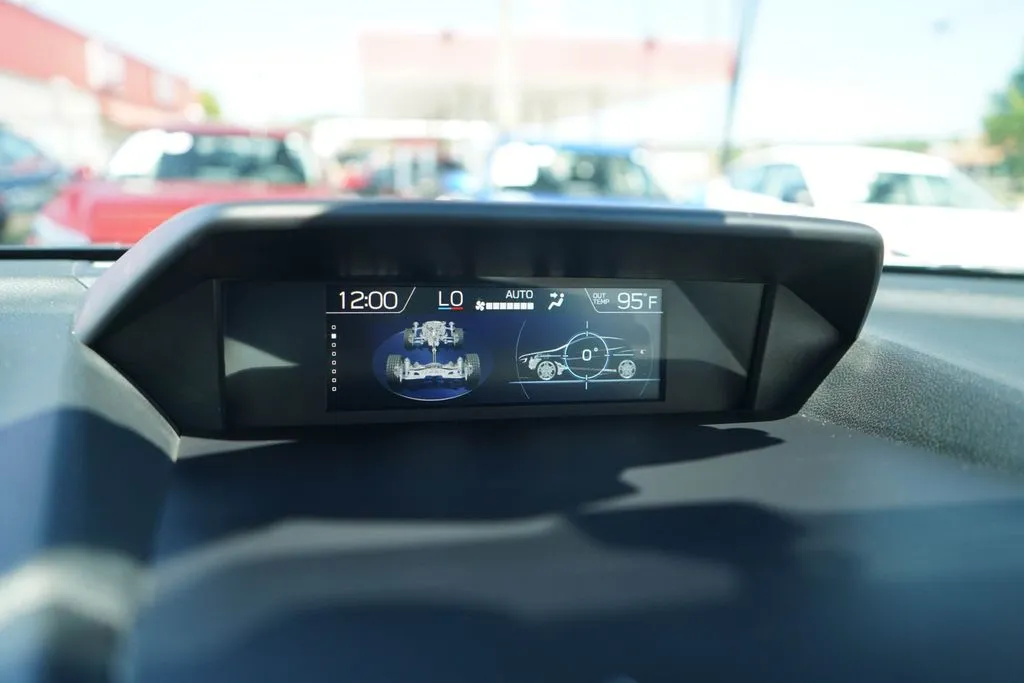 Subaru Crosstrek photo 7