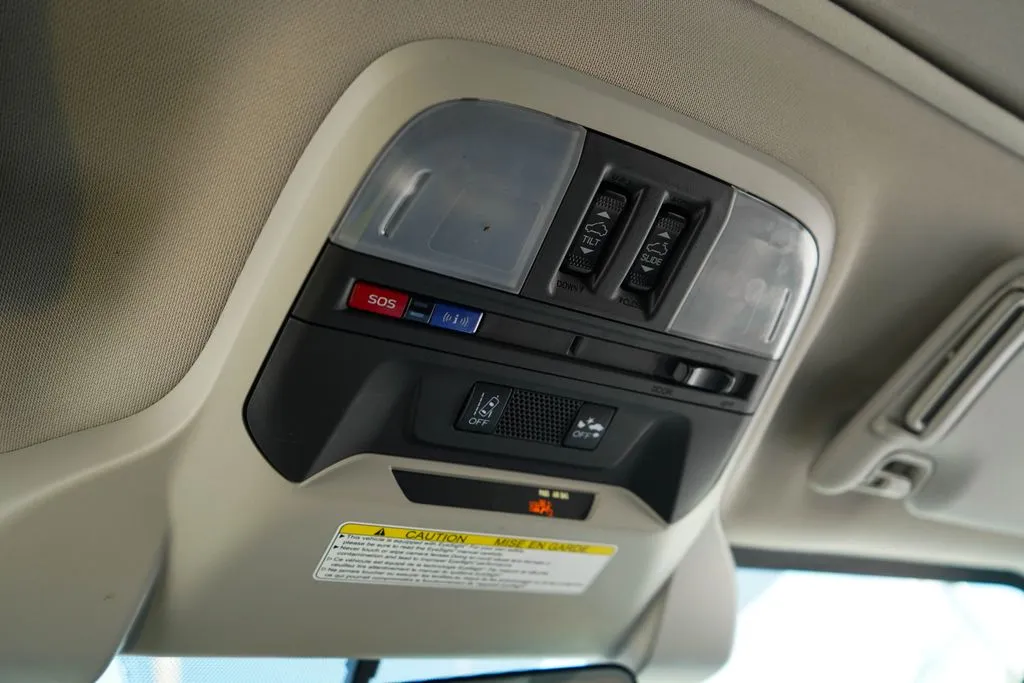 Subaru Crosstrek photo 11