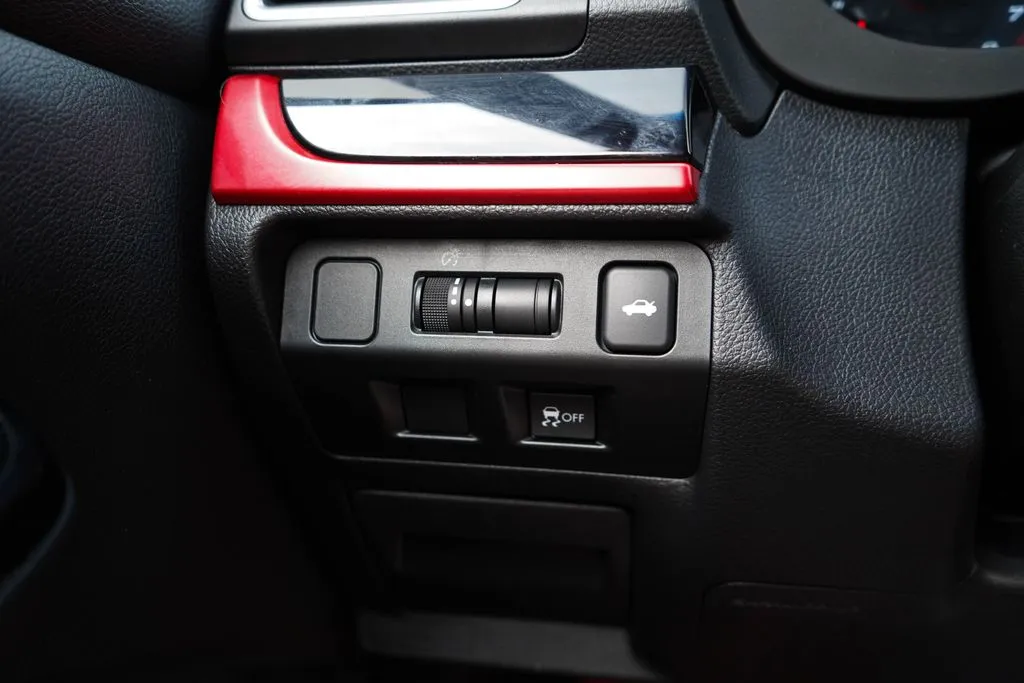 Subaru WRX photo 31