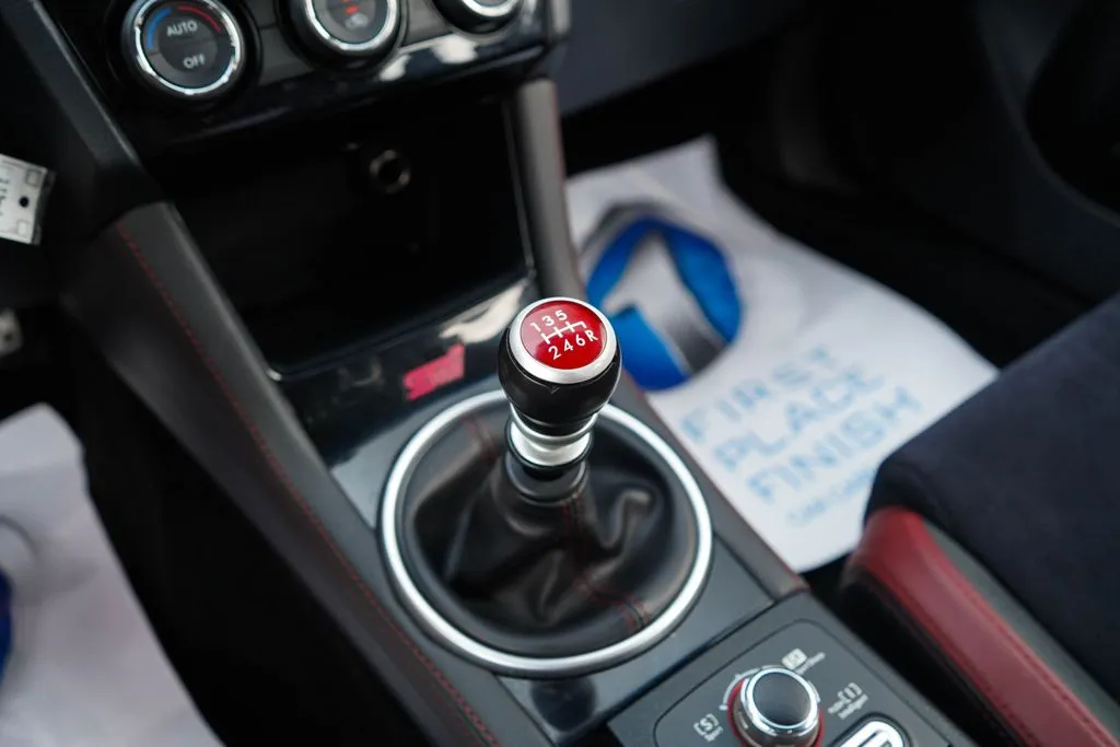 Subaru WRX photo 14
