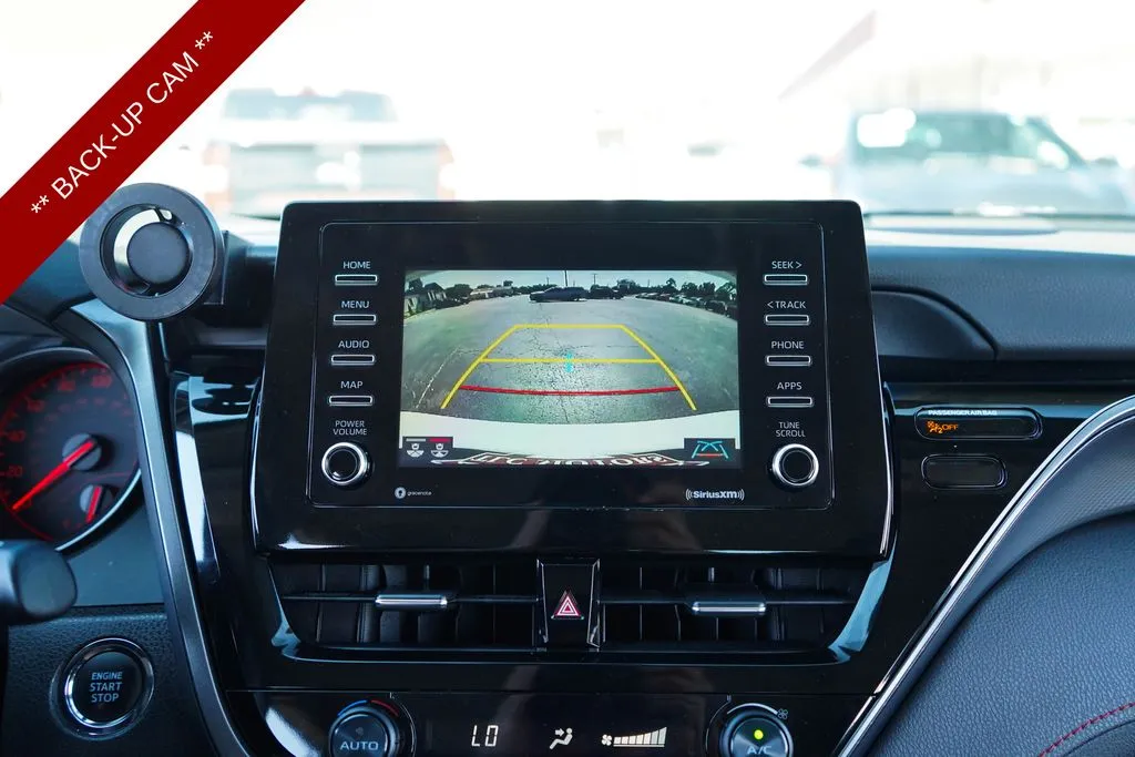 Toyota Camry photo 10