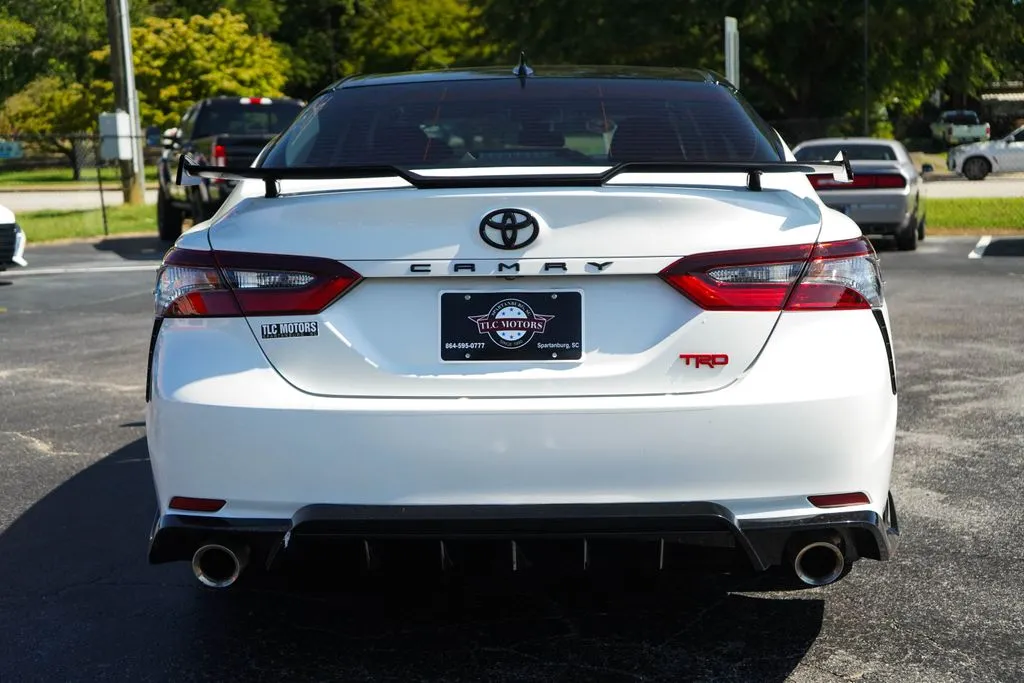 Toyota Camry photo 19