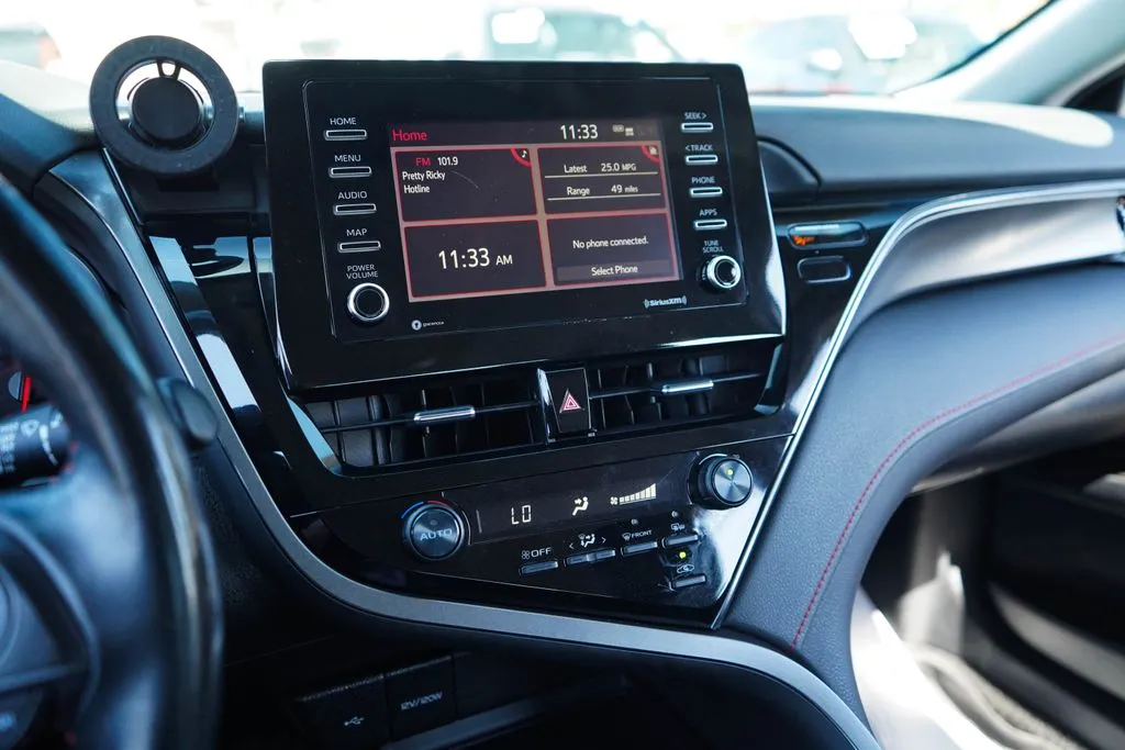 Toyota Camry photo 7