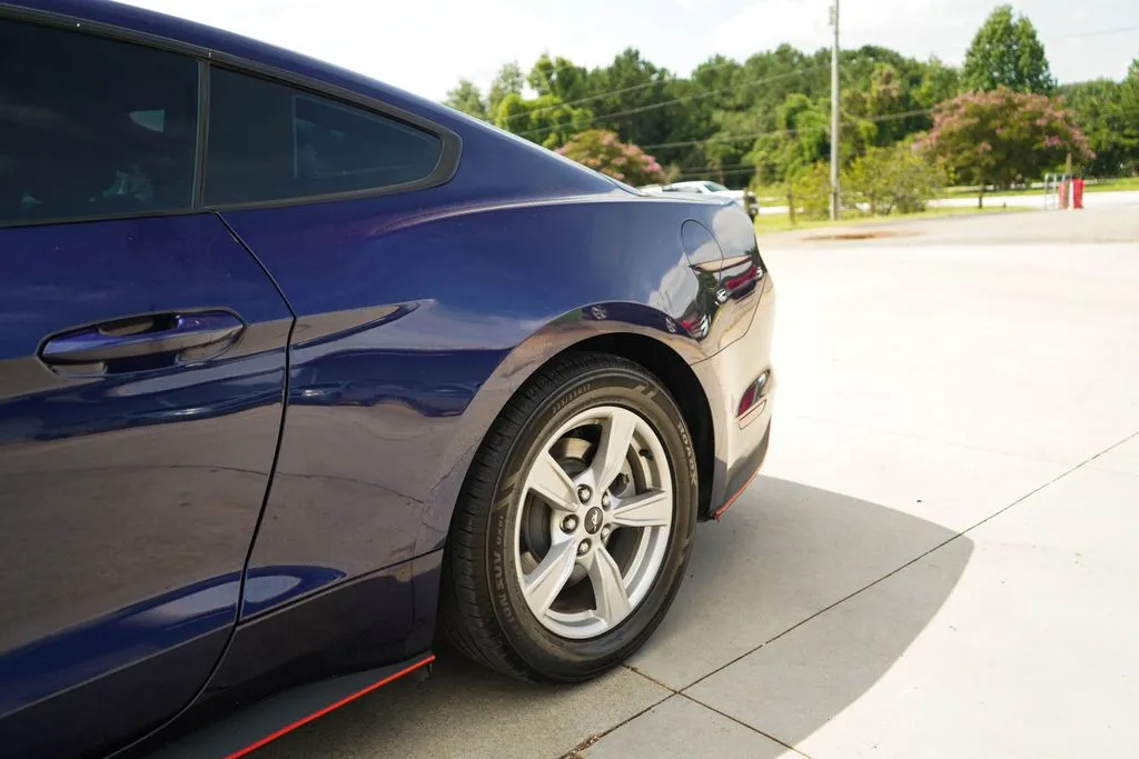 Ford Mustang photo 20