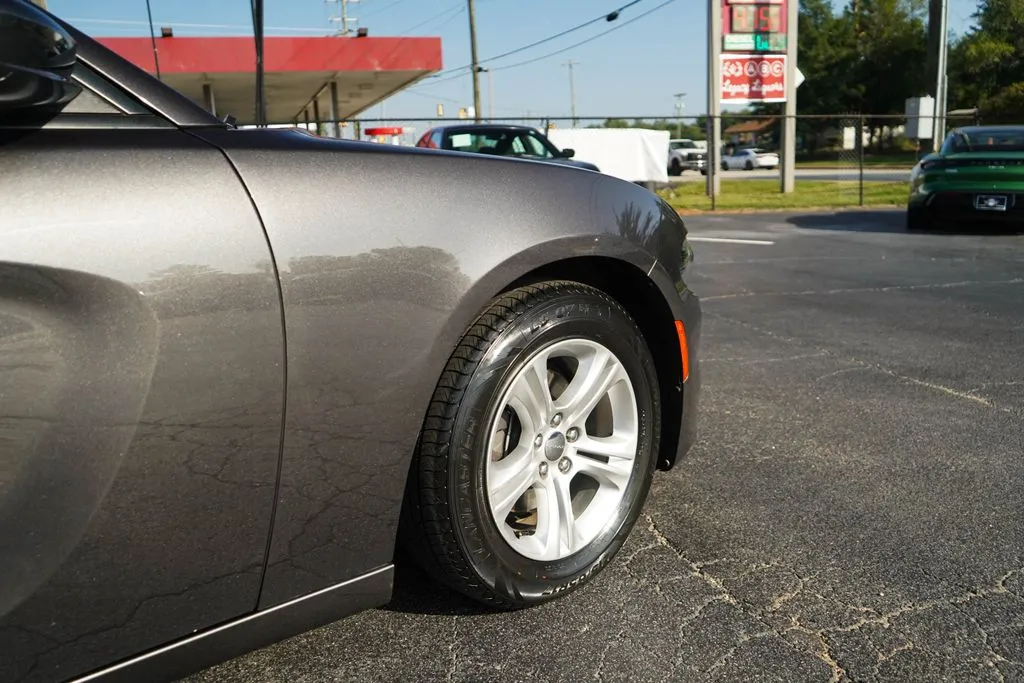 Dodge Charger photo 19
