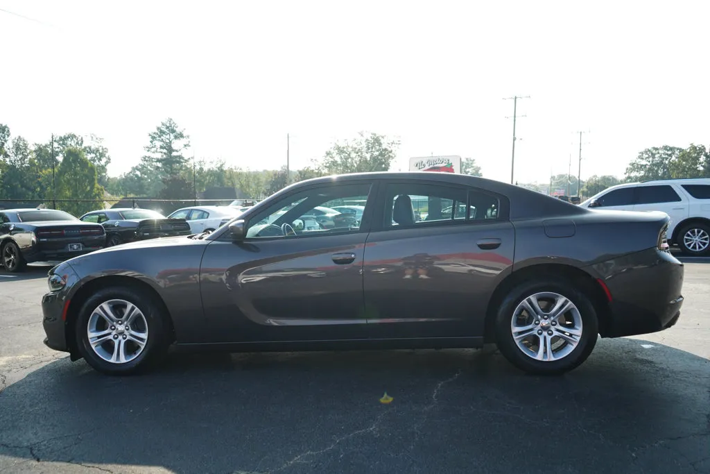 Dodge Charger photo 24