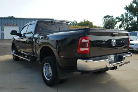 More photos of 2022 Ram 3500 Tradesman at TLC Motors, SC