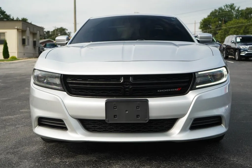 Dodge Charger photo 17