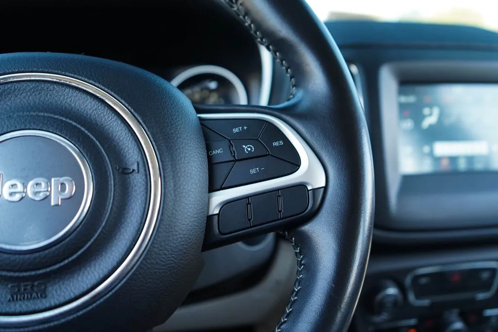 Jeep Compass photo 30
