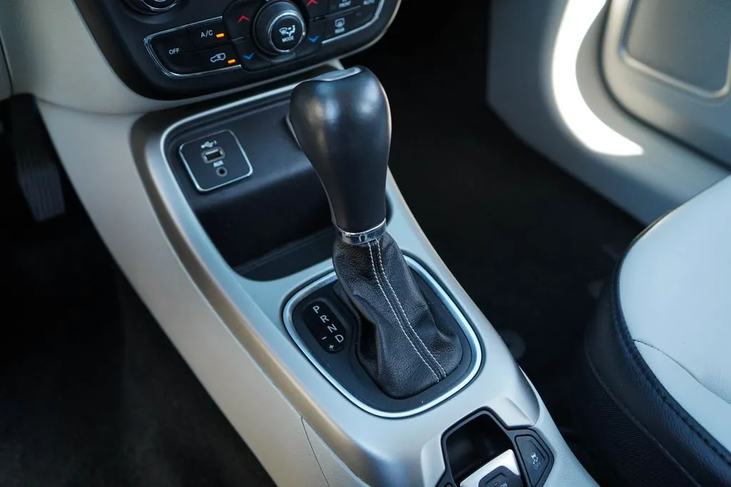 Jeep Compass photo 33