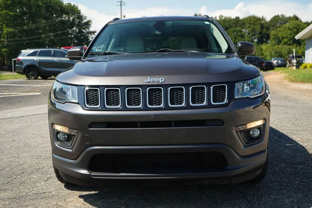 Jeep Compass photo 16