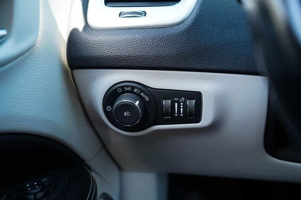 Jeep Compass photo 29