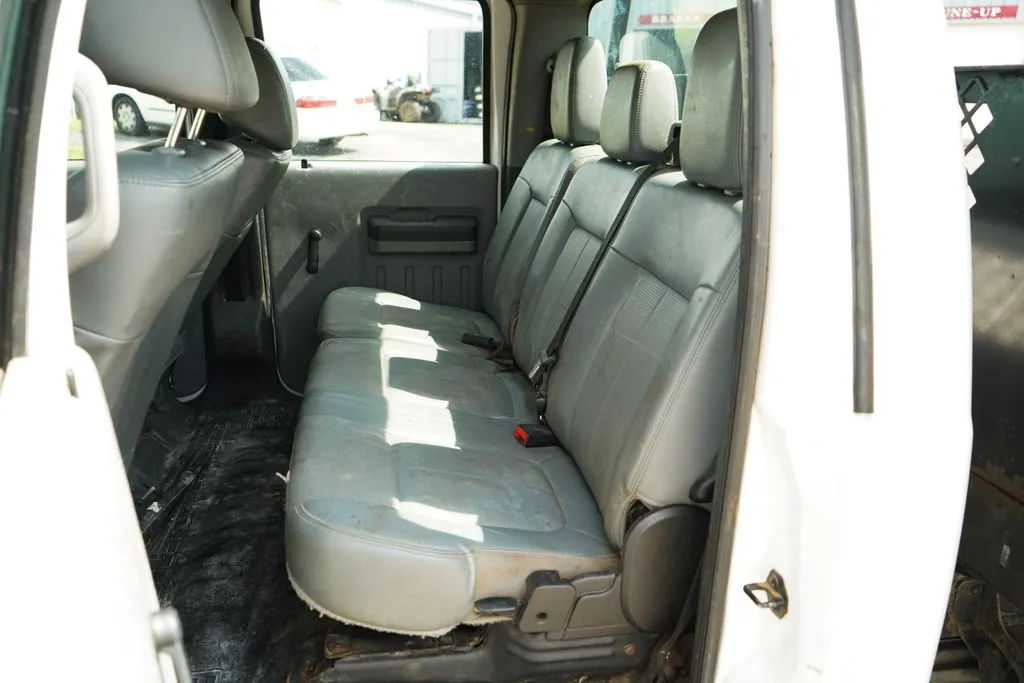 Ford F-250SD photo 9