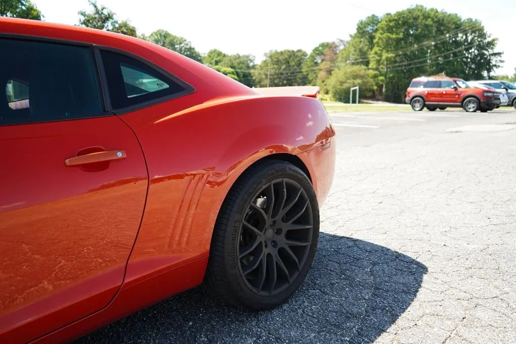 Chevrolet Camaro photo 21