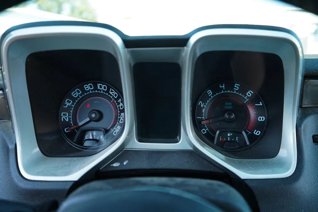 Chevrolet Camaro photo 25
