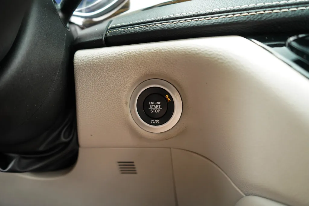 Chrysler Pacifica photo 30