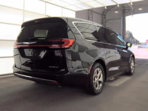 Photos of 2024 Chrysler Pacifica Limited for sale in Moore, SC at TLC Motors