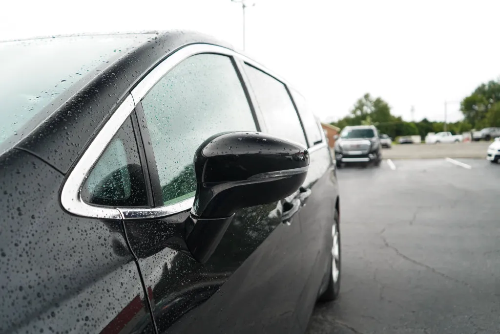 Chrysler Pacifica photo 25