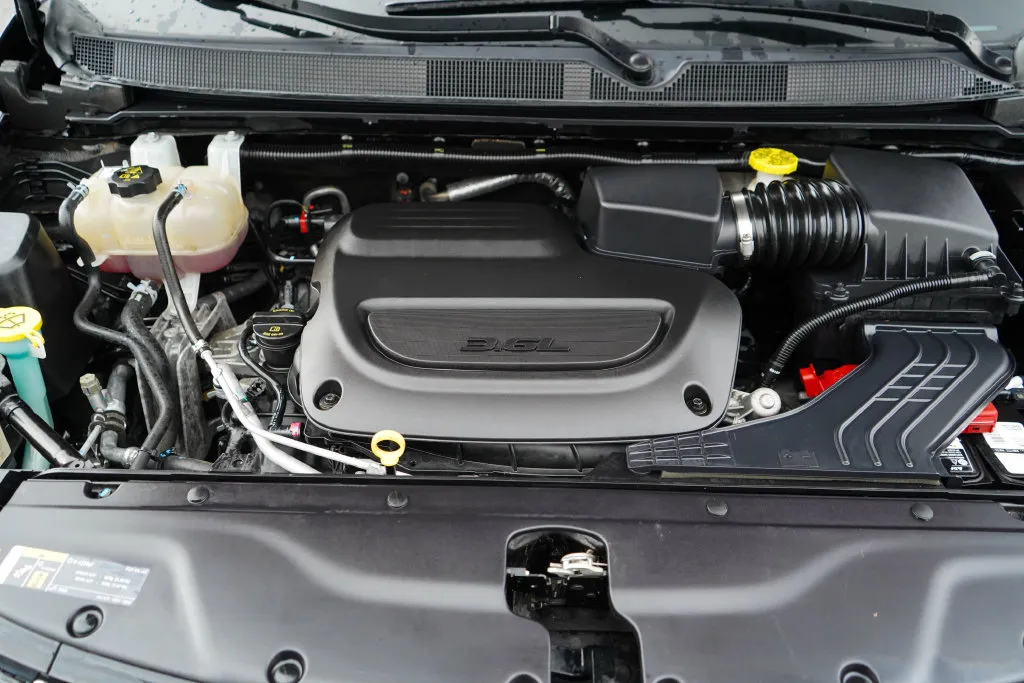 Chrysler Pacifica photo 17