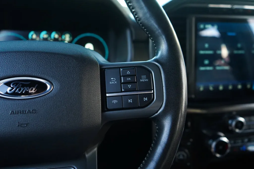 Ford F-150 photo 32
