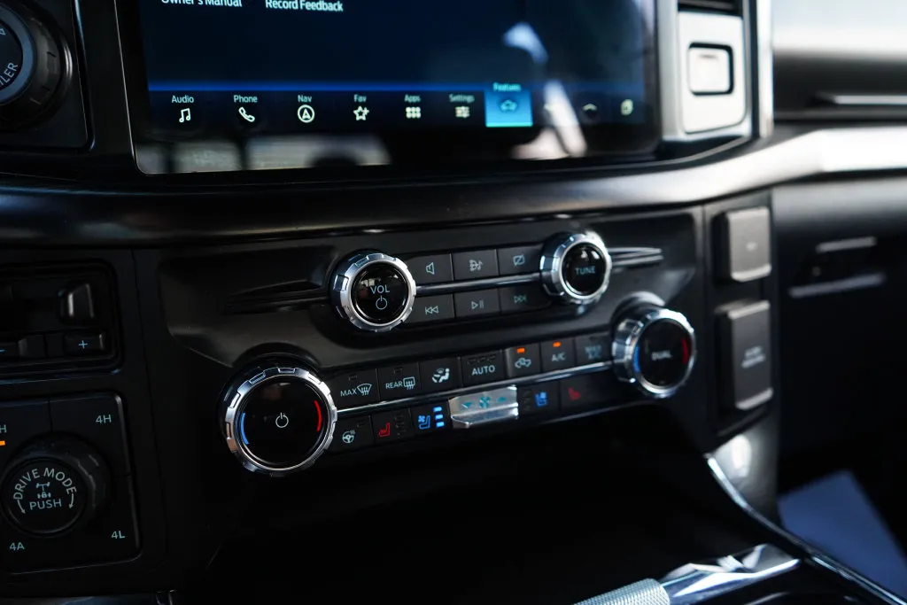 Ford F-150 photo 28
